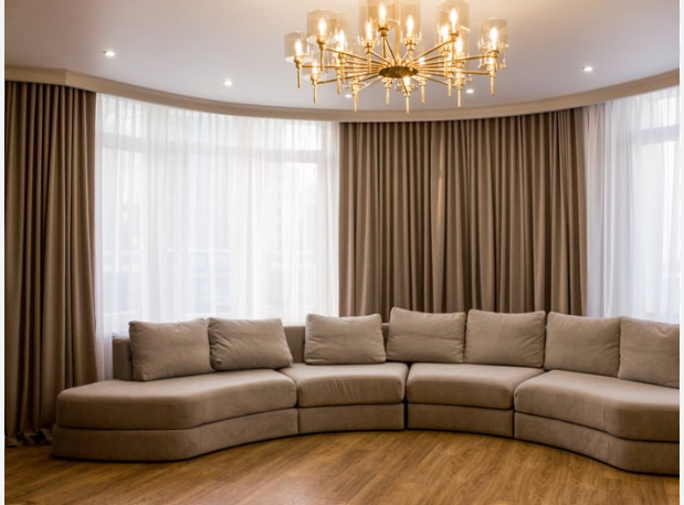 How Wave Curtains Dubai Improve Modern Interior Flow