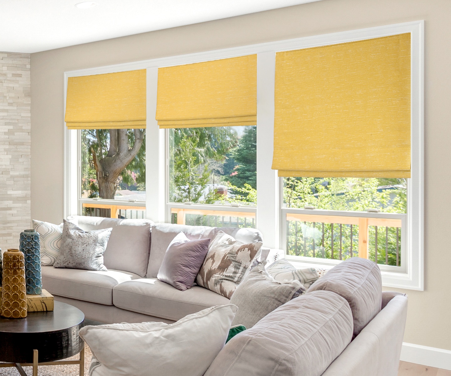 Curtains vs Blinds: Which is the Better Choice for Your Home? Which option is more cost-effective?